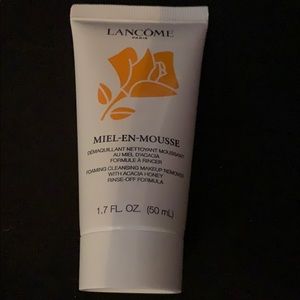 Lancôme Foaming Cleansing Makeup Remover!